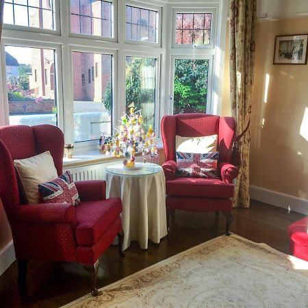 Cherry Tree House Bed & Breakfast Борнмът Екстериор снимка